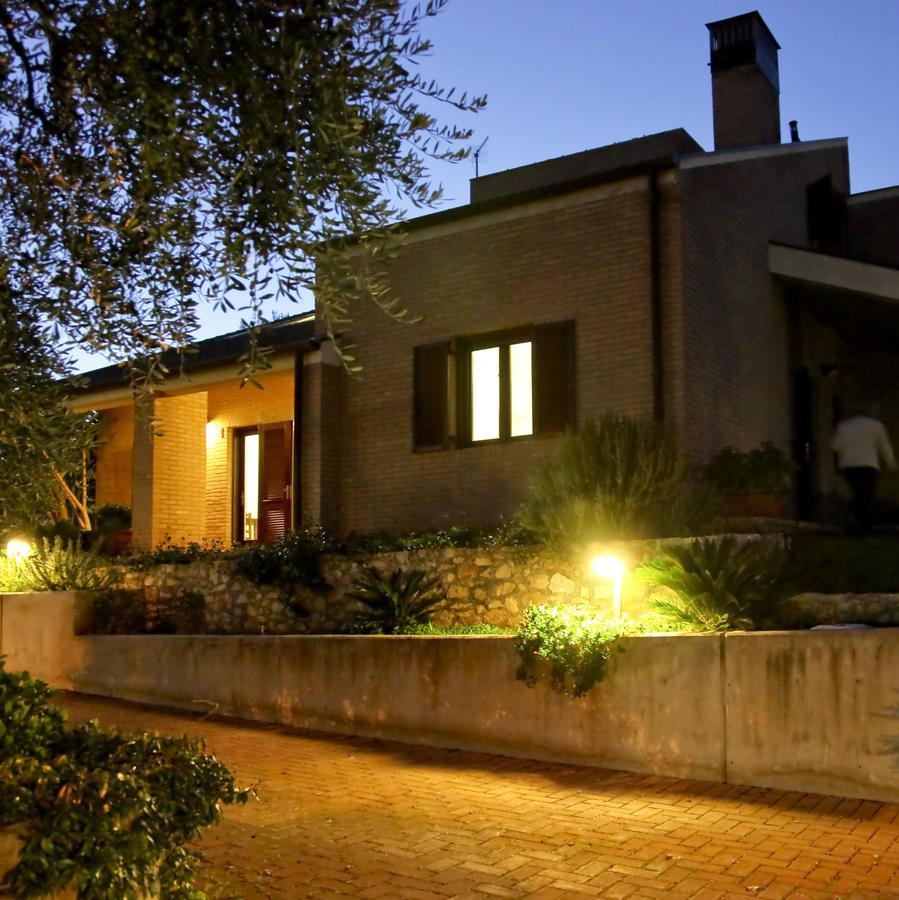 Residence Costamartino Vieste Exterior photo